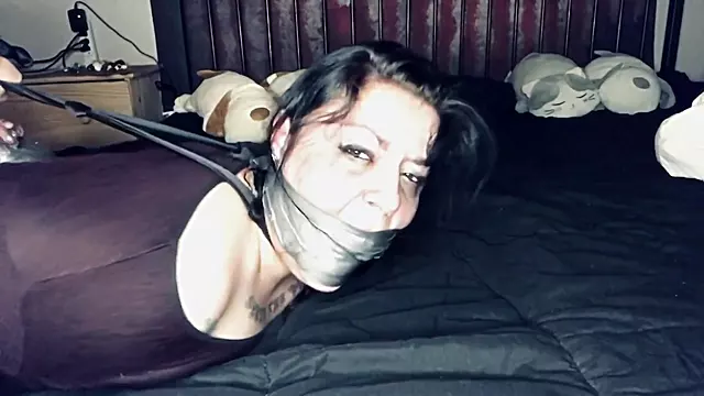 Amatør Bdsm, Amatør Brunette, Amatør Milf, Tatoveret Amatør, Amator Webcam, Tatovering Brunetter