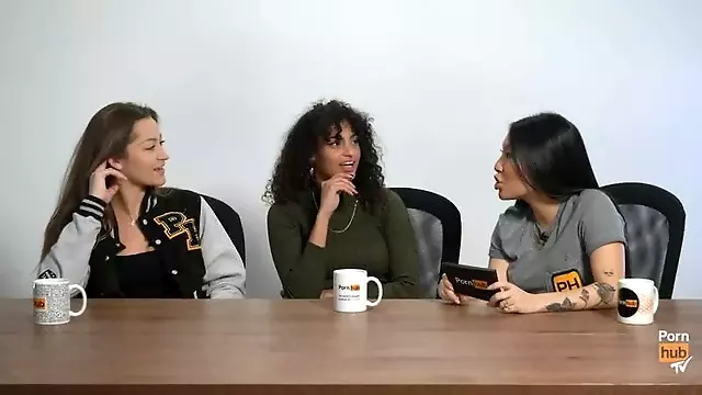 The Pornhub Year In Review 2018 (with Asa Akira, Dani Daniels and Dee Nasty