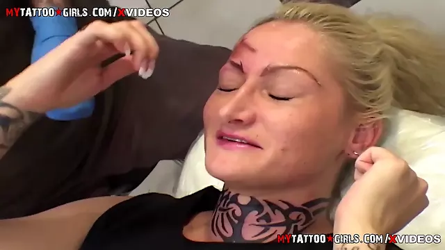 Arsch Und Fotze Ficken, Blonde Hübsch, Grosse Big Tits, Blond, Blond Tattoo, Dicke Titten Große Fotzen