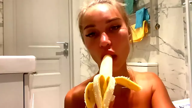 Monika Fox In Stuffed A Banana In The Ass