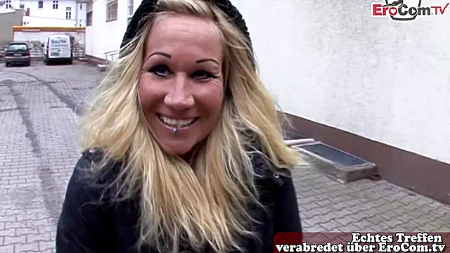 Großer Arsch Blonde Milf, Grosser Schwanz Milf, Dicke Titten Geld, Dicke Titten Auf Der Straße