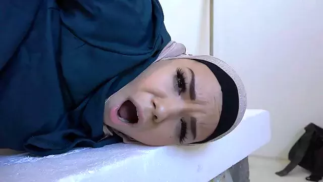 طيز كبير نيك من وارى, بزاز رهيبة, سكس نيك نهود كبيره, مص, نيك ساخن مع الكلاب, التبشري جميل, فلم سكسي مثلي