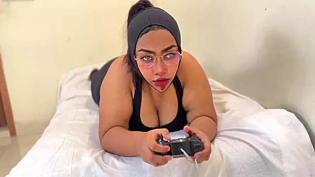 I Fucked My Cute Egypt Hot Stepsister Huge Ass While She Was Playing Games On Tv - Bbw-stepsister