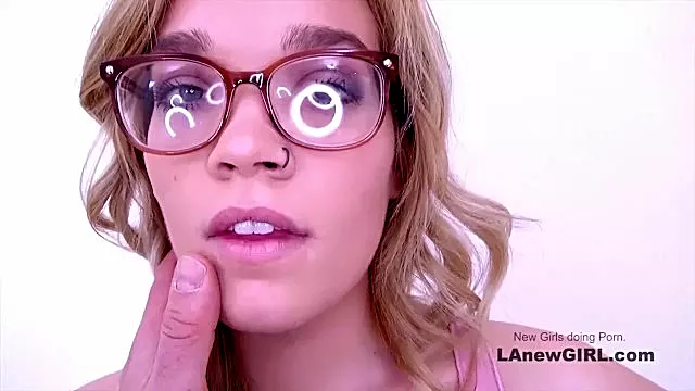 Aficionada Garganta, Babe Gafas, Orgasmo Babe, Amateur Rubias Gafas, Pov Mamada Y Corrida