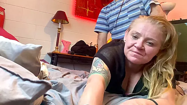 Horny stepmom MILF eagerly takes anal pounding on camera