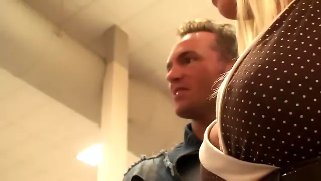 Perfekt Big Tits, Pornostjerne Store Bryster, Blondine Blowjob, Fantasi Blowjob, Dejlige Bryster