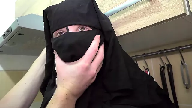 Arab Fetichisme, Arabe Muslim, Gros Seins Poilue, Épouse Tchèque, Femme Mure Européenne, Branleuse Fetiche