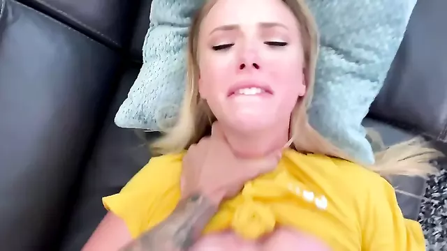 Jovencita Rubia Culo, Tetona En Short Corto, Mamadas, Pija Entre Las Tetas, No Quiero, Culo Perfecto