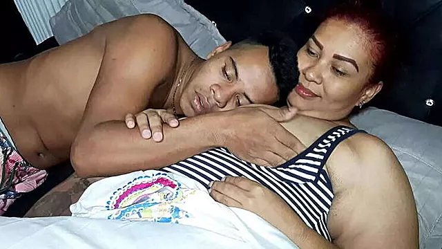 Amador Caseiro Feito Em Casa Coroa, Caseira Amadora Blowjob, Caseiras Maduras, Peitos Enormes