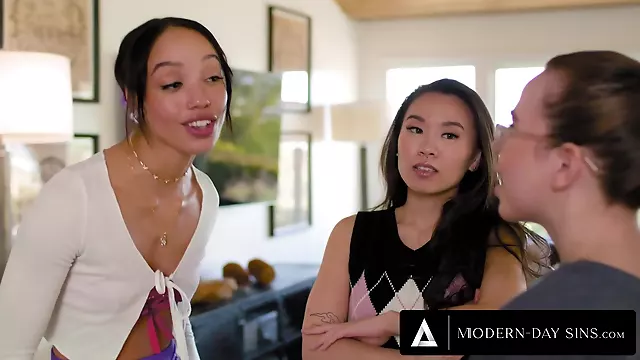 Straight Asian Teen Seduced By Flirty Ebony Lesbian - Alexis Tae And Kimmy Kimm